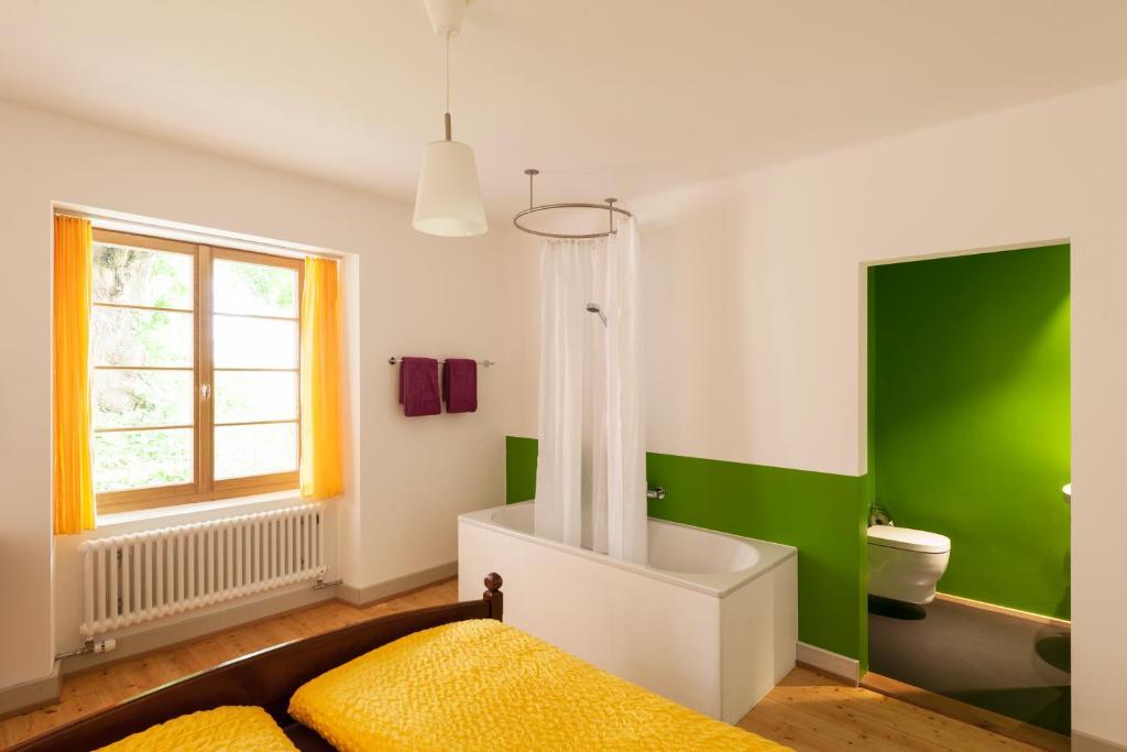 Kulturhotel Guggenheim Liestal Værelse billede